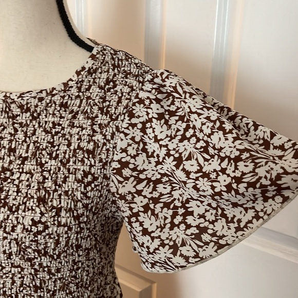 Floral Print Midi Dress - Picture 4 of 9